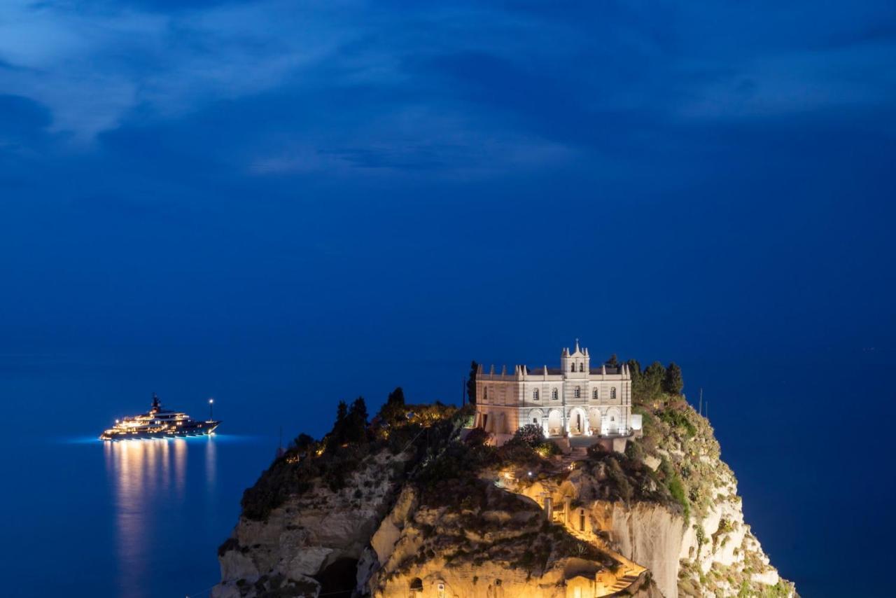 Solmaris Tropea Rooms & Suites 외부 사진