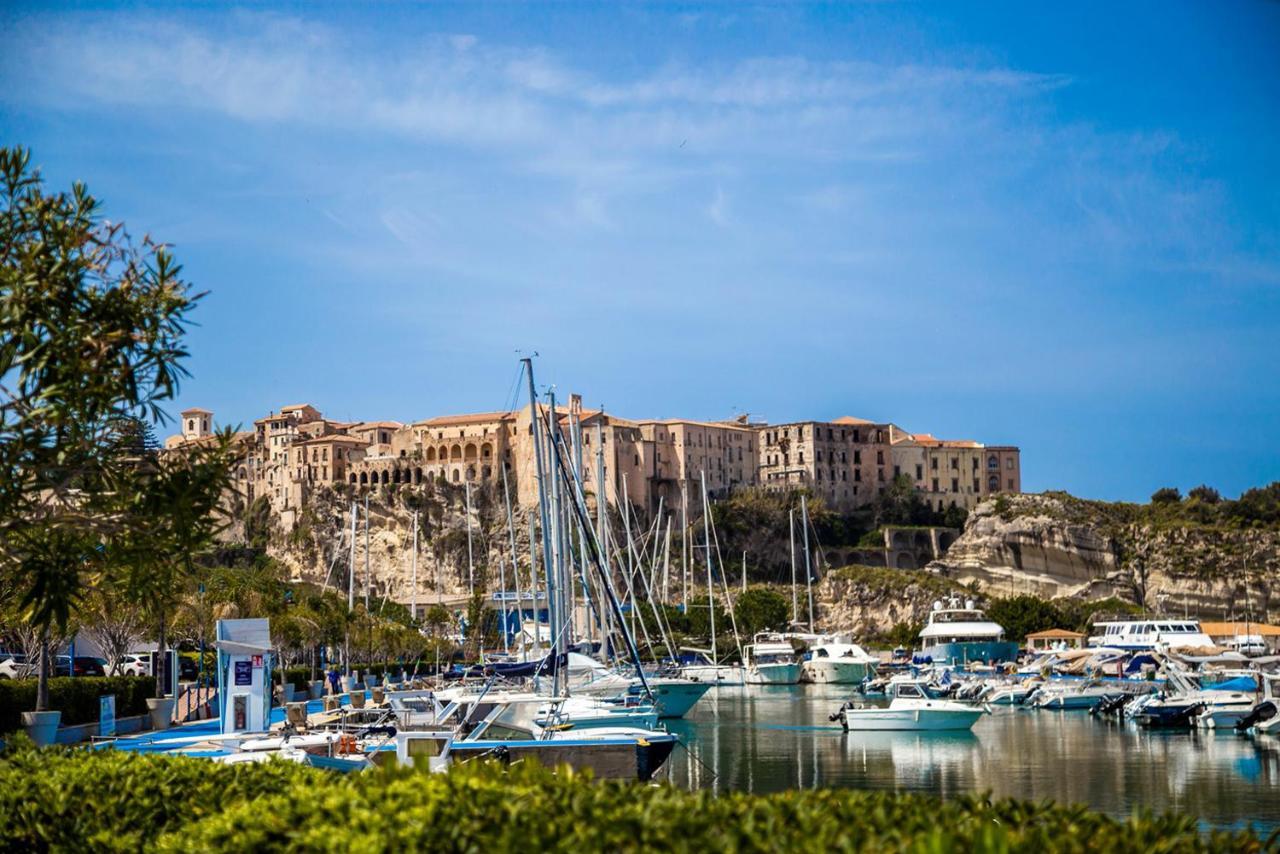 Solmaris Tropea Rooms & Suites 외부 사진